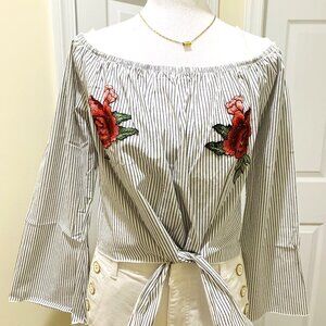 Pink Lemonade White Off‑Shoulder Tie‑Front Blouse Embroidered Size L Women